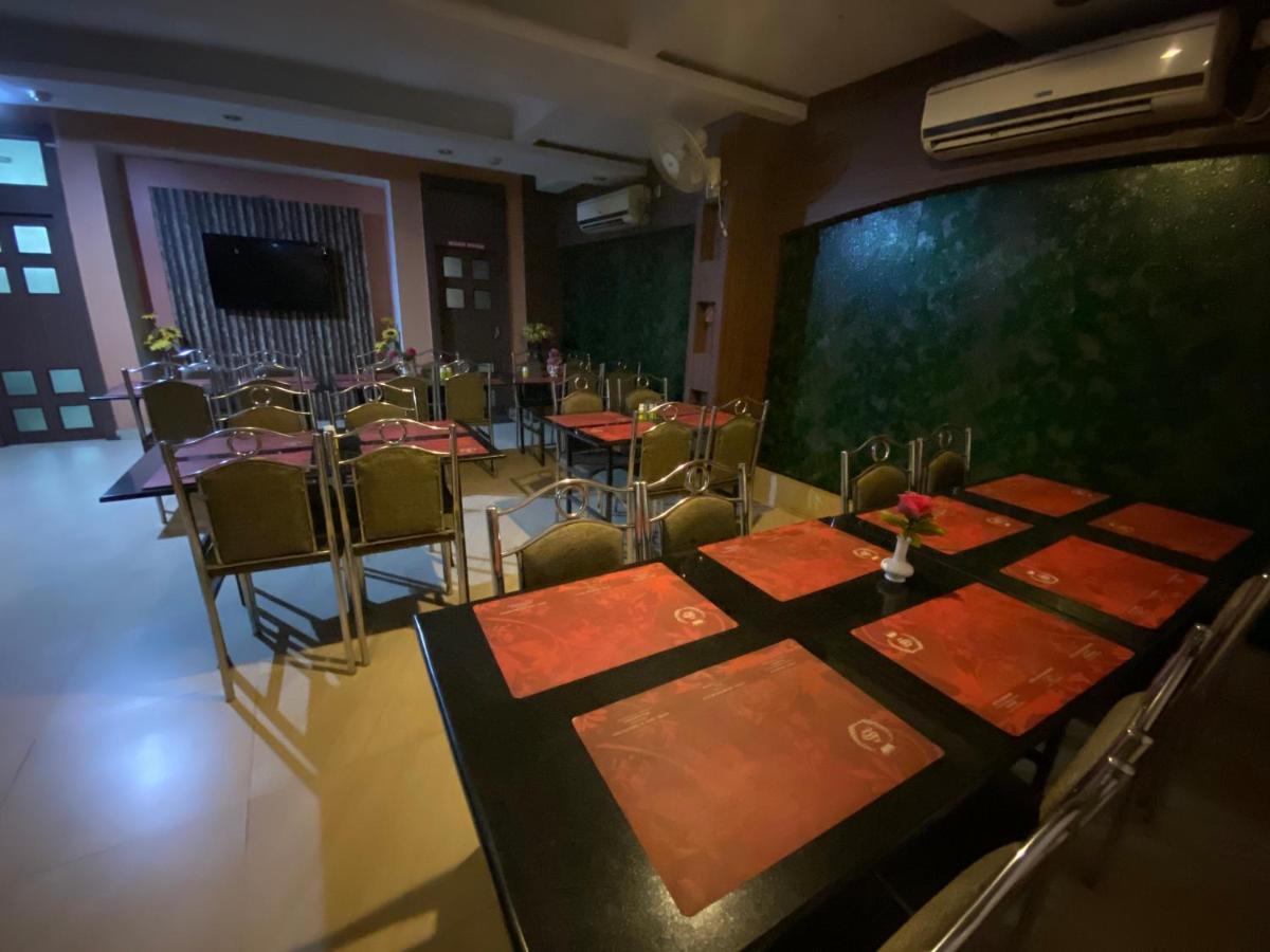 Hotel Shubham Rourkela Exteriér fotografie