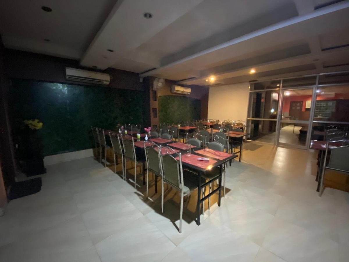 Hotel Shubham Rourkela Exteriér fotografie