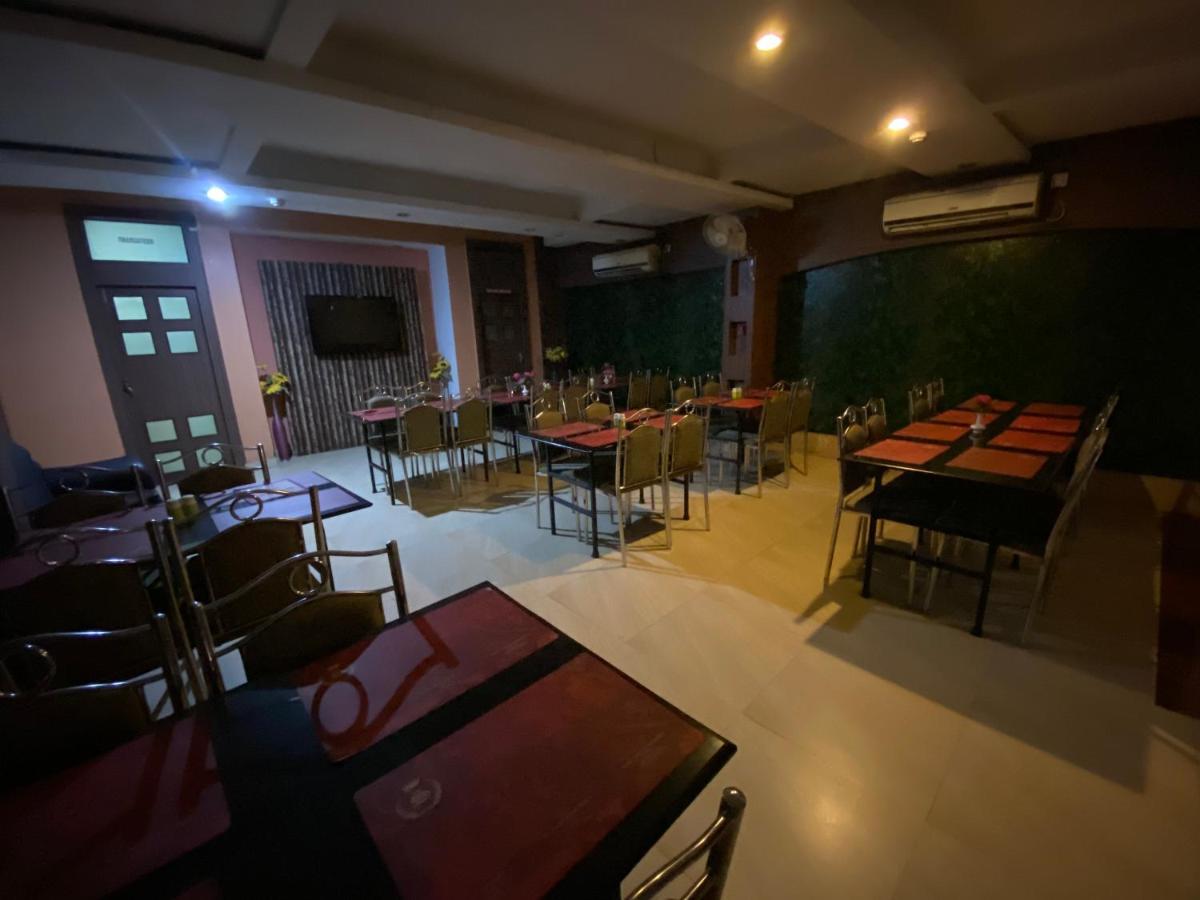 Hotel Shubham Rourkela Exteriér fotografie